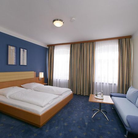 Altstadt-Hotel Zieglerbraeu Dachau Exteriör bild